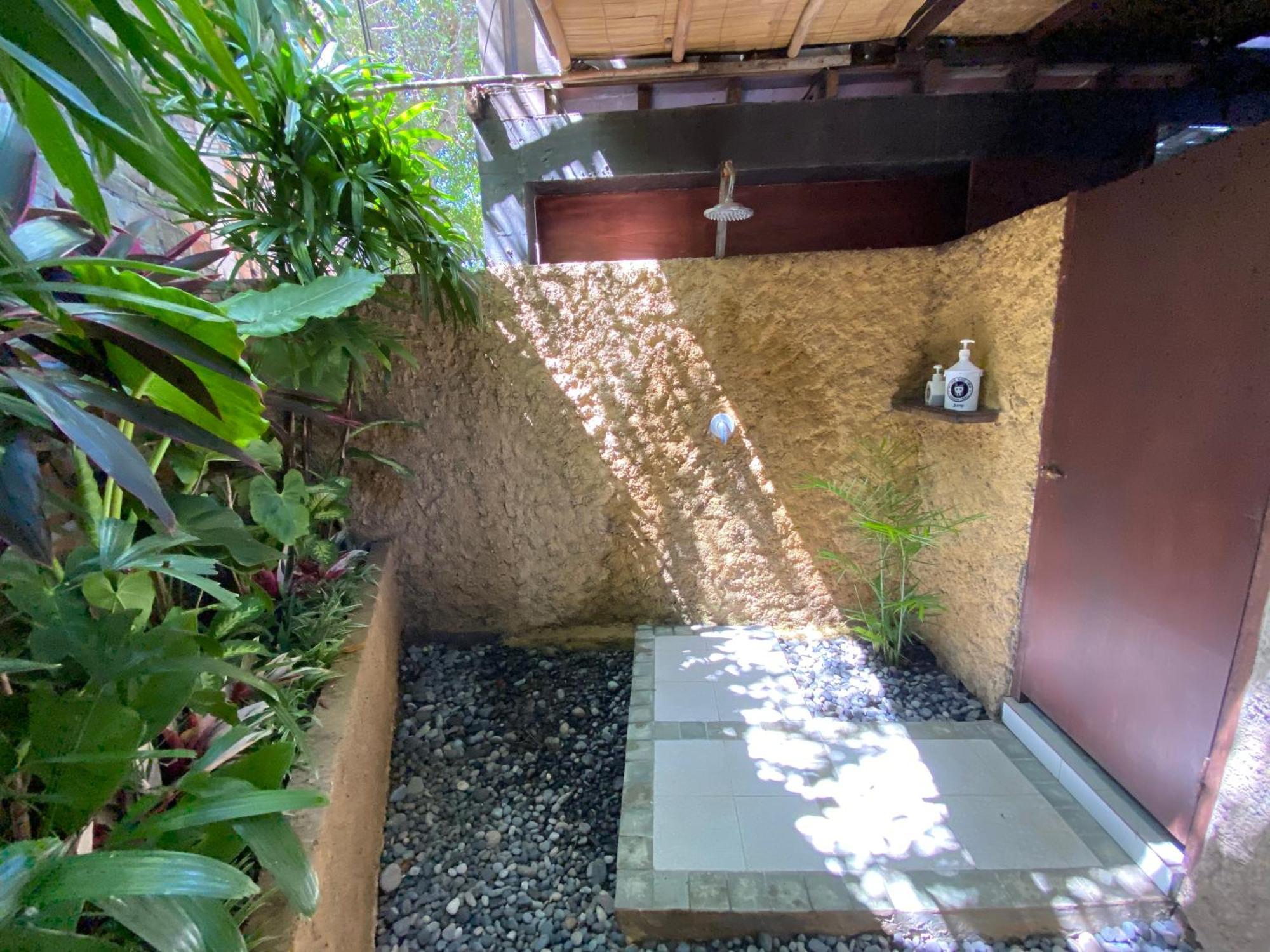Blind Dog Inn Sanur  Phòng bức ảnh