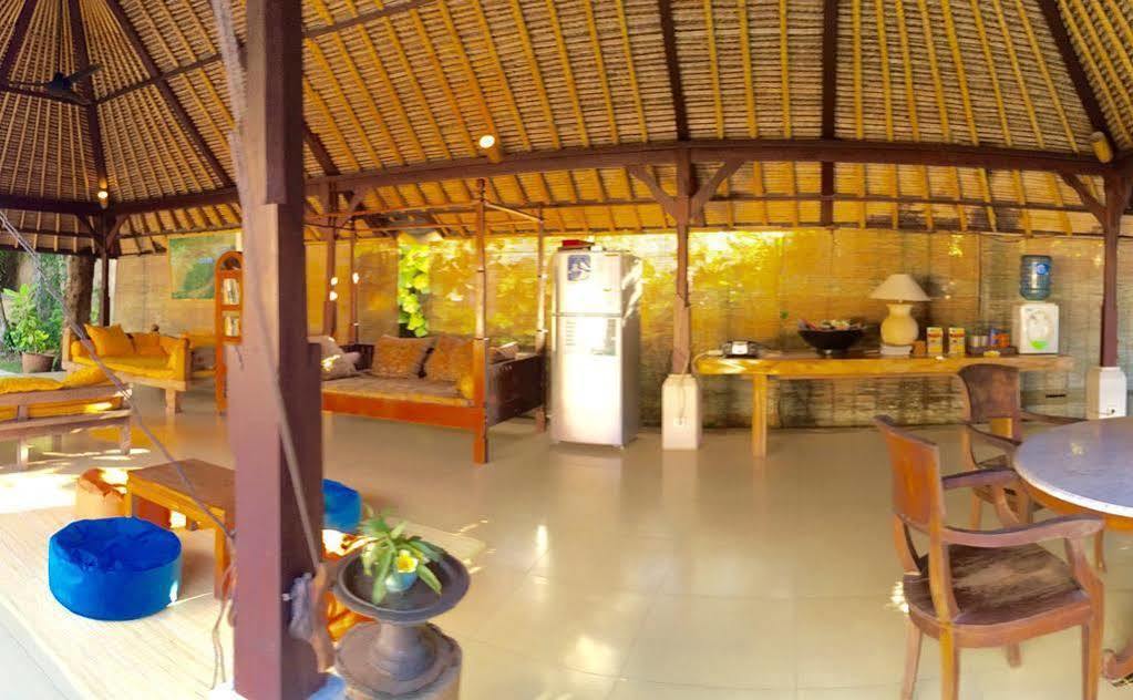 Blind Dog Inn Sanur  Ngoại thất bức ảnh